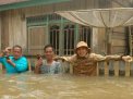 3 Desa di Pauh Timur Direndam Banjir, Satu Rumah Warga Roboh Dihantam Tanah Longsor