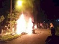 Bentrokan Pecah di Bungo, Sejumlah Motor Dibakar, 1 Orang Alami Luka Bacok