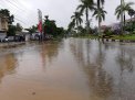 Hujan Deras Guyur Merangin, Robohkan Tiang Listrik dan Genangi Lintas Sumatera