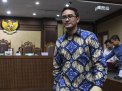 Zumi Zola Divonis 6 Tahun Bui dan Hak Politiknya Dicabut