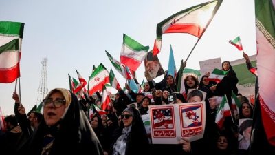 Ketegangan Memuncak, Iran Hentikan Kontak Diplomatik dengan AS