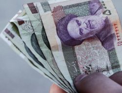 Rial Iran Anjlok ke Rekor Terendah, Tembus 1,5 Juta per Dolar AS
