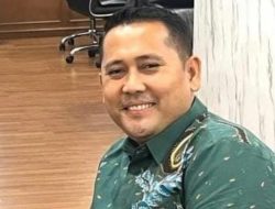 Bupati H M Syukur, Selamatkan Mahasiswa dari Putus Kuliah