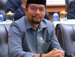 Pelantikan 10 Pejabat Eselon II Muaro Jambi, Fraksi PAN DPRD Minta Kinerja Nyata dan Profesional