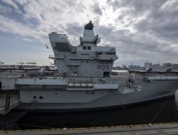 Inggris Siapkan Kapal Induk ke Timur Tengah Usai Sindiran Trump