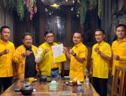 Serahkan SK Kepengurusan DPD Partai Golkar Kabupaten Tebo, Ivan Wirata Sampaikan Pesan Cek Endra