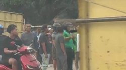 Aksi pencurian motor di wilayah Purnama akhirnya berhasil digagalkan warga. Pelaku diamankan di depan pom bensin Mayang