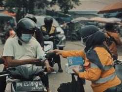 Peduli Warga Terdampak Asap, PT SAS Bagikan 10.000 Masker di Jambi