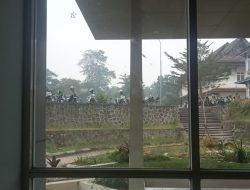 Kabut asap selimuti kampus UIN Sultan thaa Saifudin Jambi mahasiswa himbau pakai masker