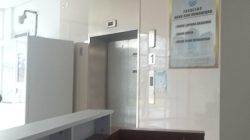 Kapan lift UIN Sultan thaa Saifudin Jambi di perbaiki? Mahasiswa banyak protes cuma ada 1 lift gfb