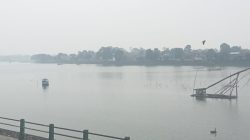 Berkabut asap danau Sipin Jambi diselimuti kabut tipis 