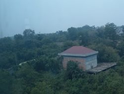 Langit Jambi kembali pekat ,kabut asap selimuti kampus