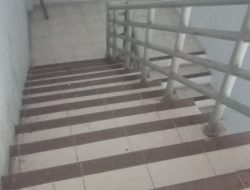 Tangga bersih dari lantai 1 sampai 9 wajah baru gedung jadi lebih nyaman 