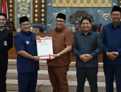 DPRD Kota Jambi Usulkan Seragam Sekolah Gratis bagi Siswa SD dan SMP Negeri