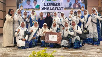 Cik Marleni Apresiasi Tim Sholawat PD BKMT Kabupaten Sarolangun atas Prestasi Juara 1 Lomba Sholawat Provinsi Jambi, 9  Anggota Tim Diberangkatkan Umrah ke Tanah Suci
